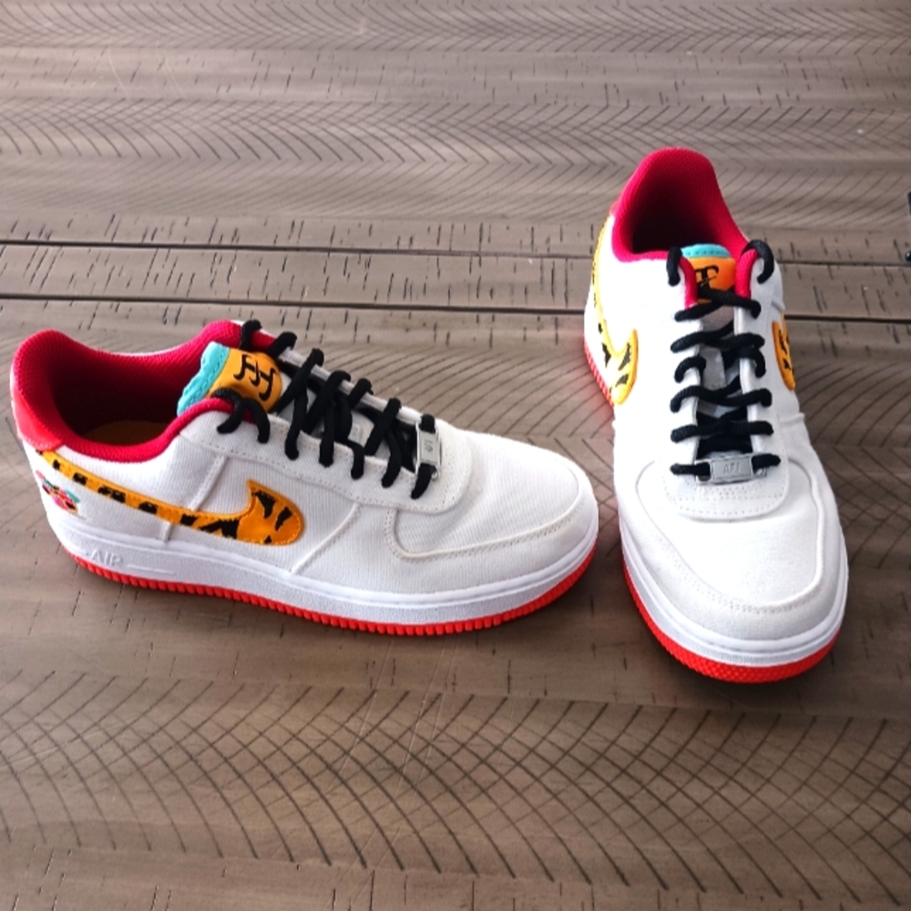 Mens Nike Air Force 1 '07 Year of the Tiger Sneakers Size 7